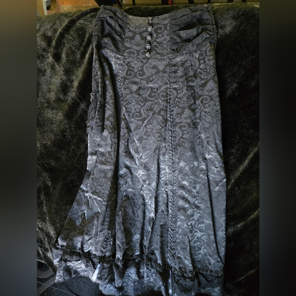 EUC Vintage Jawbreaker Steampunk Bustle Skirt Convertable To High-Low - Picture 1 of 13